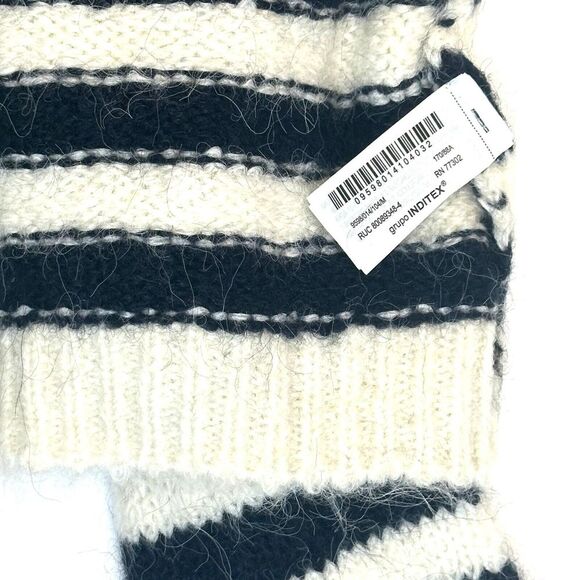 Zara Women's White and Navy Jumper with Bottons size M 99% wool - Picture 7 of 10